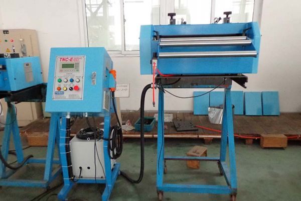 Cấp phôi NC Servo TNC Series Rộng: 200-600mm, Dày Max. 3.2mm